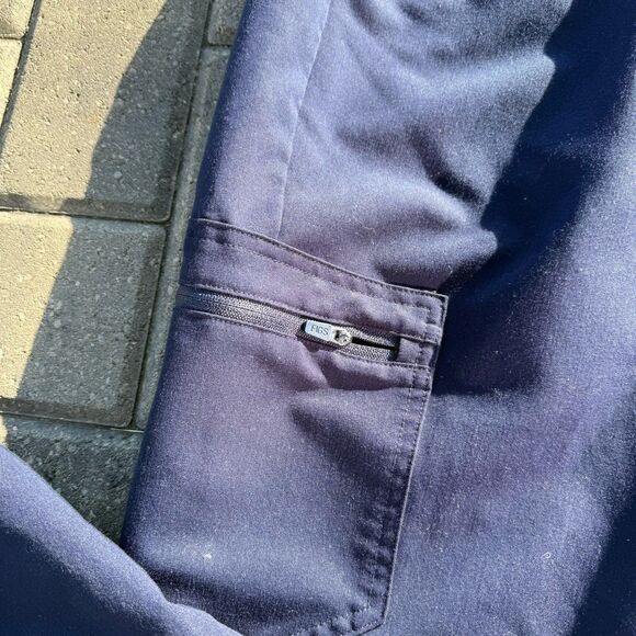 FIGS Women XS Navy Zamora Jogger Scrub Pants Medical Comfort Designer Luxury - Picture 2 of 9